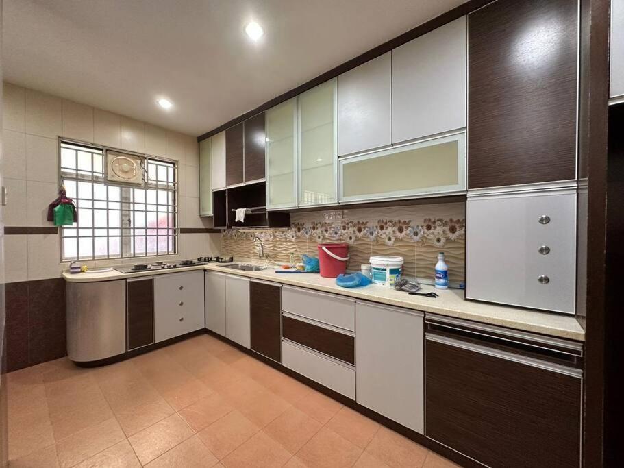 Muslim Suite Home @ Airport Bayan Lepas Penang Exterior photo